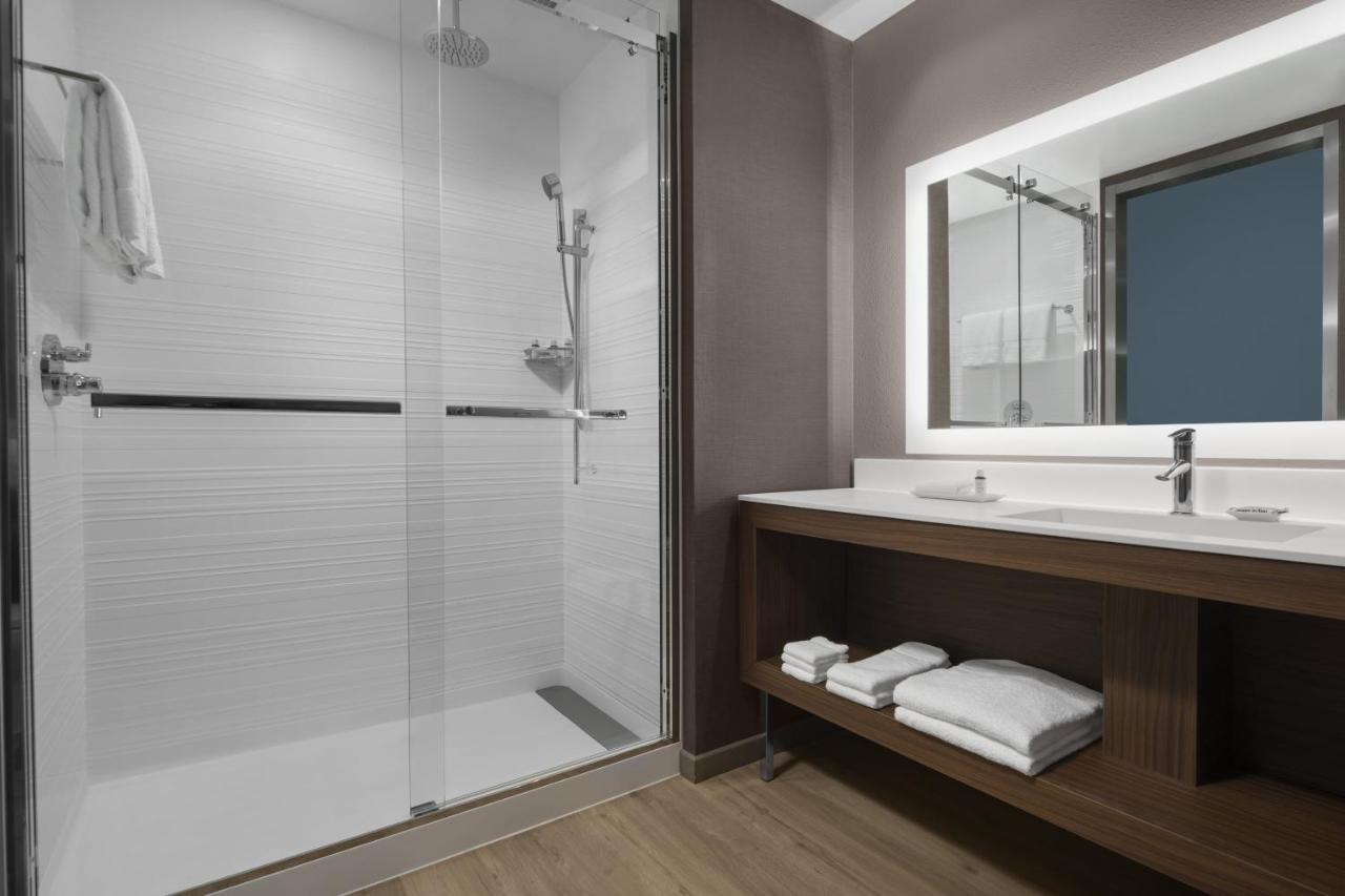 Ac Hotel By Marriott Columbus Downtown Kültér fotó